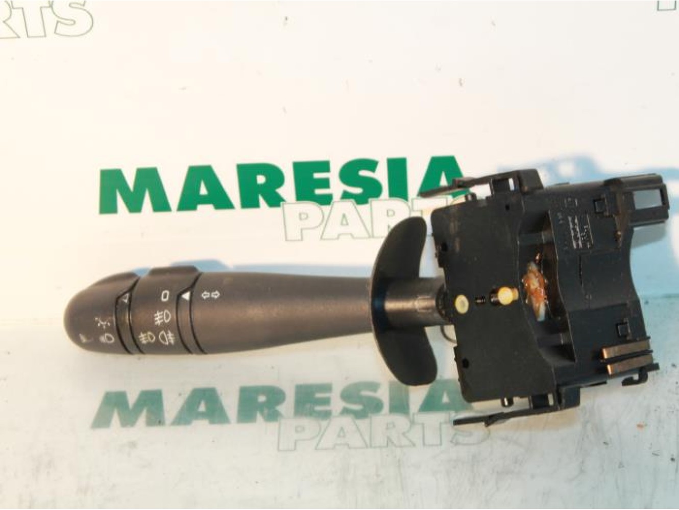 Renault - Laguna - Indicator switch