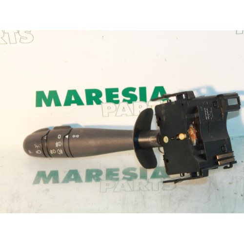 Renault - Laguna - Indicator switch