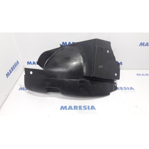 Opel - Vivaro - Wheel arch liner