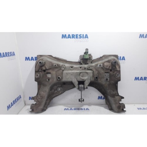 Renault - Captur - Subframe