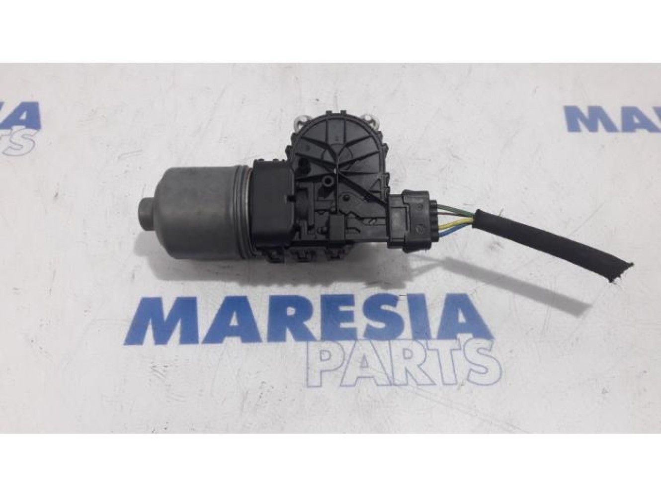 Peugeot - 208 - Front wiper motor