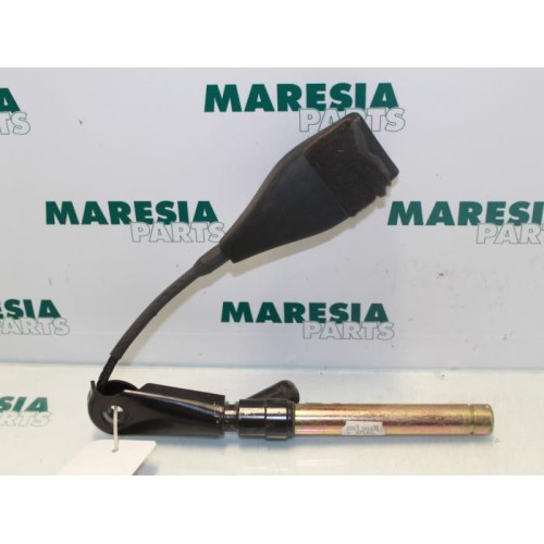 Renault - Laguna - Gordelspanner links