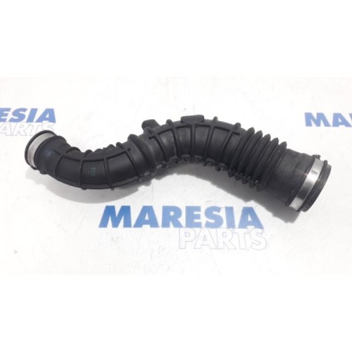 Renault - Captur - Intercooler hose