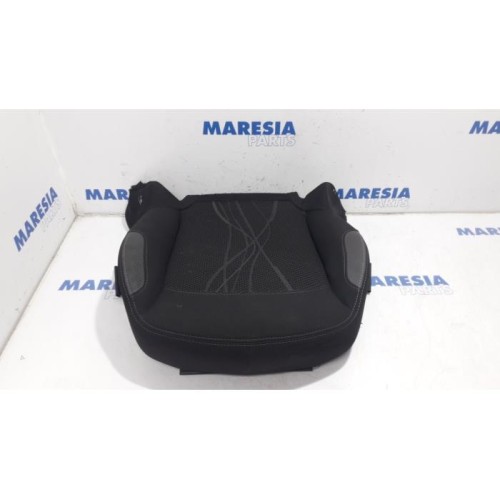 Peugeot - 208 - Seat upholstery, left