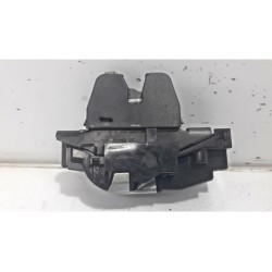 Peugeot - Partner - Tailgate lock mechanism