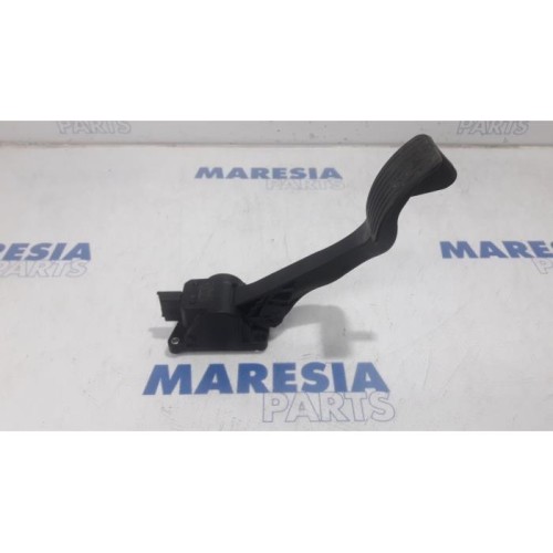 Peugeot - Partner - Gaspedalposition Sensor