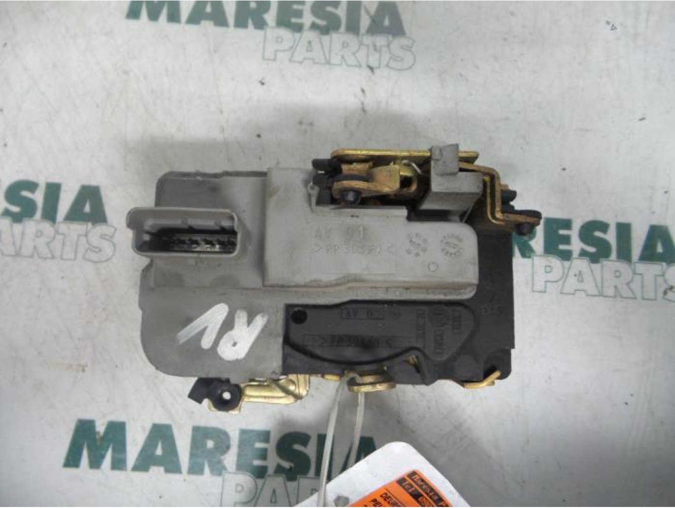 Peugeot - 206 - Front door lock mechanism 4-door, right