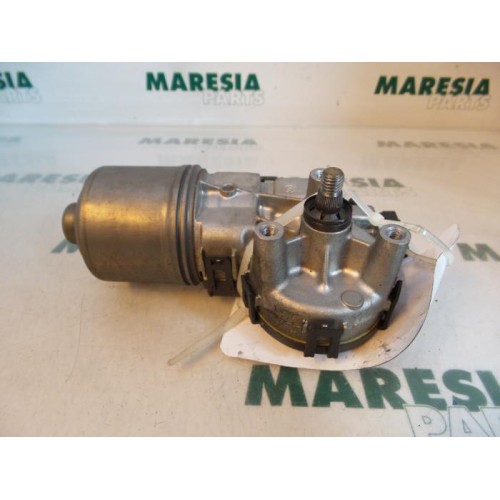 Peugeot - 206 - Front wiper motor