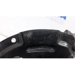 Renault - Megane - Knuckle, front left