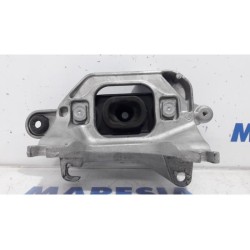 Renault - Megane - Engine mount