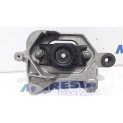 Renault - Megane - Engine mount