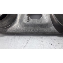Renault - Megane - Engine mount