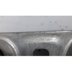 Renault - Megane - Engine mount