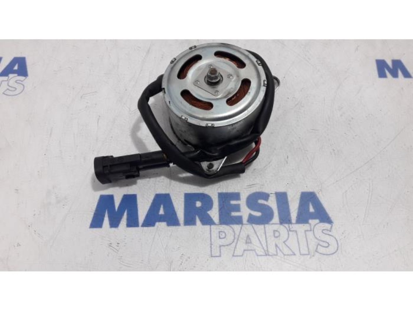 Citroen - C4 Picasso - Fan motor