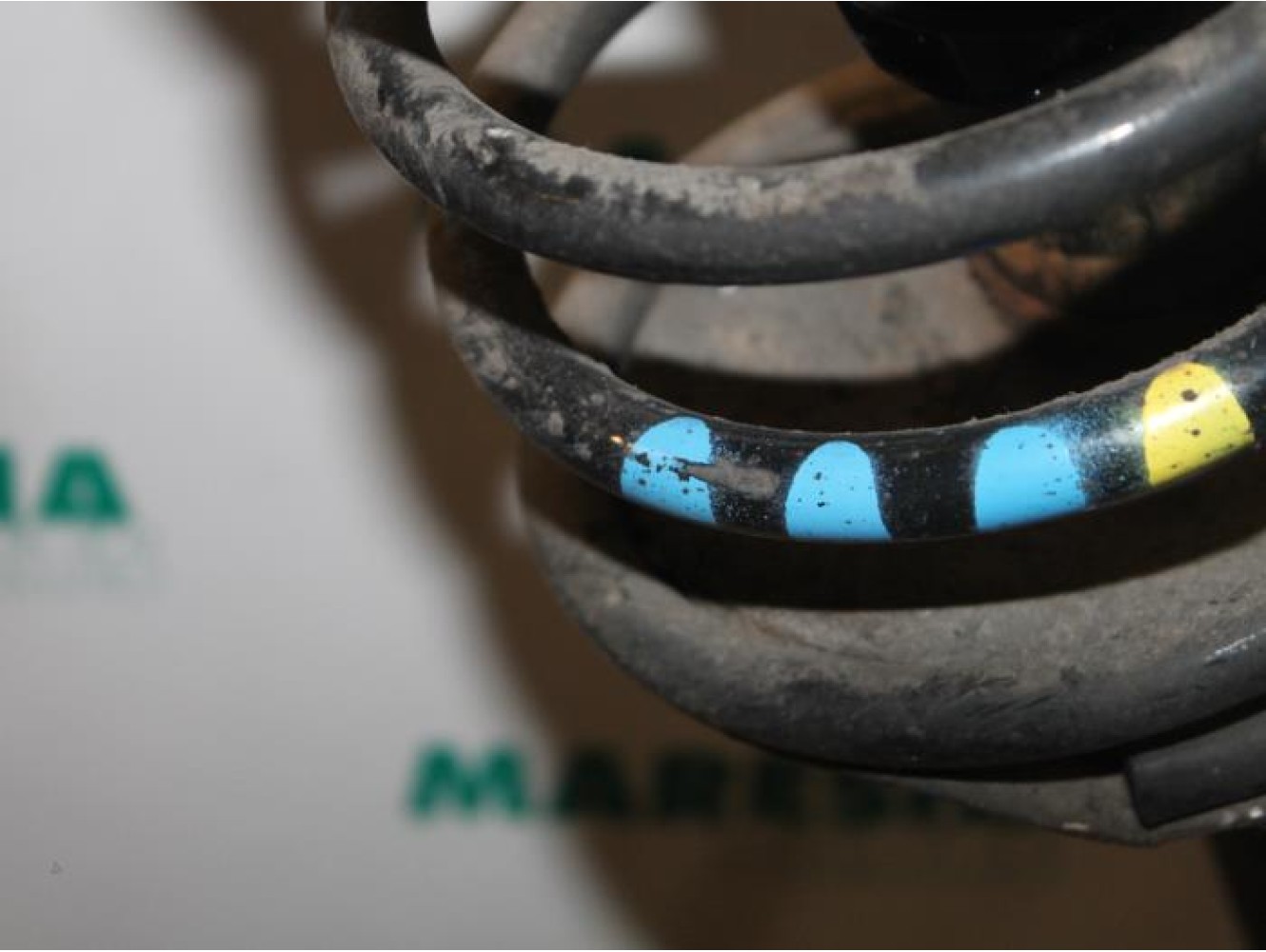 Citroen - Xsara - Front shock absorber rod, right