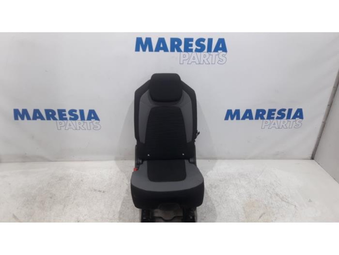 Citroen - C4 Picasso - Rear seat