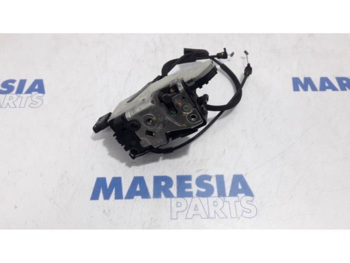 Peugeot - 207 - Front door lock mechanism 4-door, right