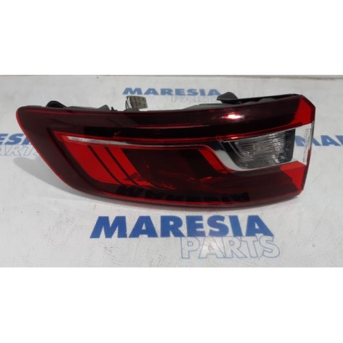 Renault - Megane - Taillight, left
