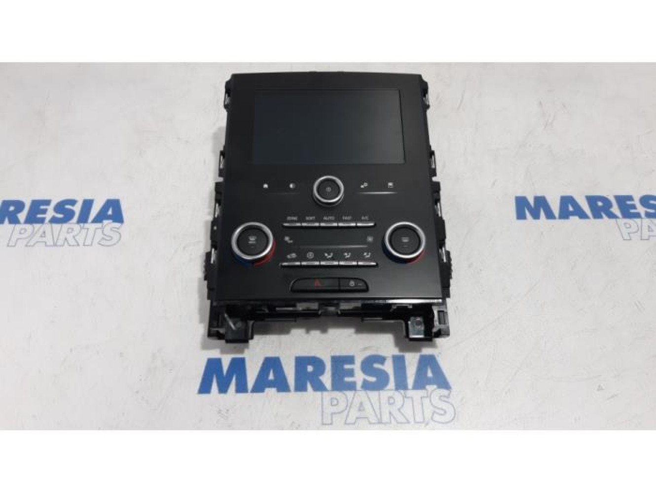 Renault - Megane - Navigation Display