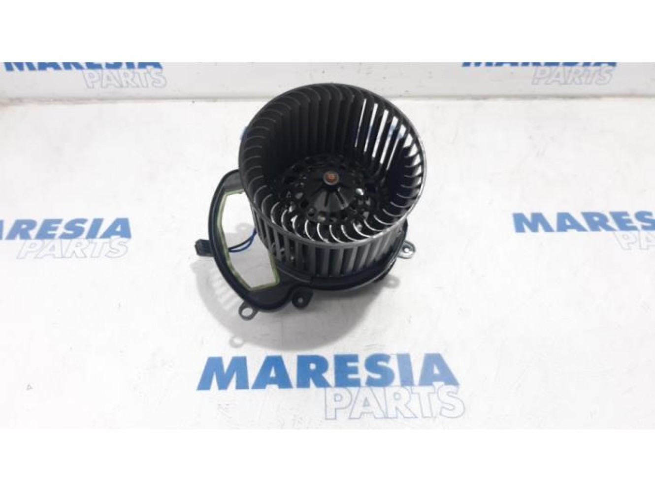 Renault - Megane - Heating and ventilation fan motor