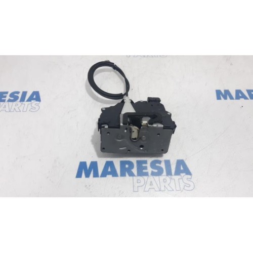 Fiat - Punto - Front door lock mechanism 4-door, right