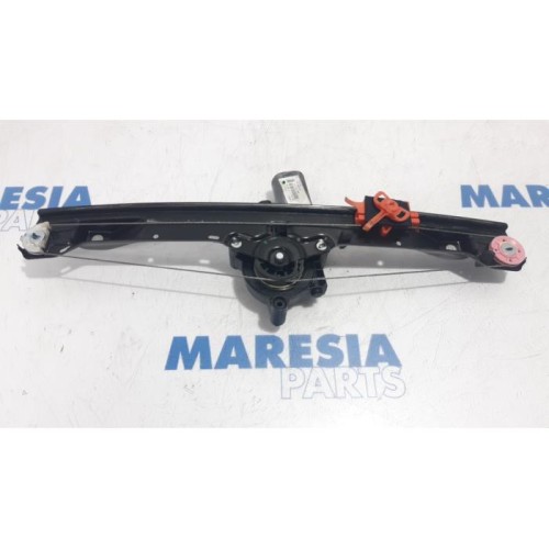 Fiat - Punto - Window mechanism 4-door, front left