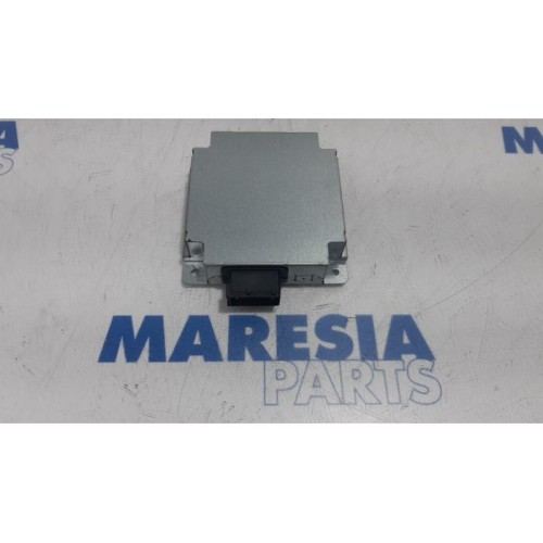Fiat - Punto - Radio module