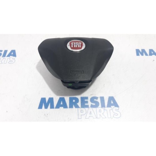 Fiat - Punto - Airbag links (Lenkrad)