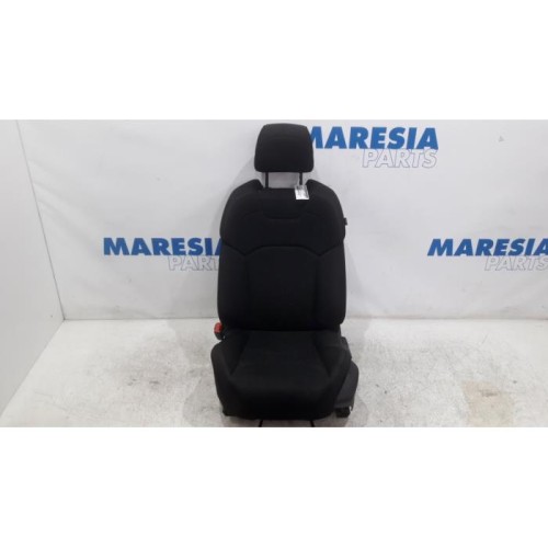 Citroen - C5 - Stoel links