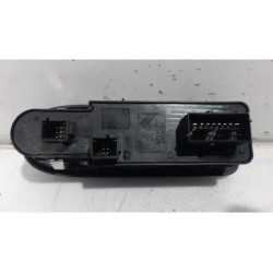 Citroen - C5 - Multi-functional window switch