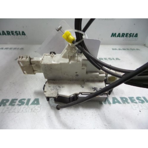 Citroen - C4 - Door lock mechanism 2-door, left