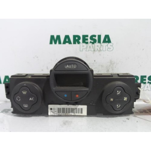 Renault - Megane - Panneau de commandes chauffage
