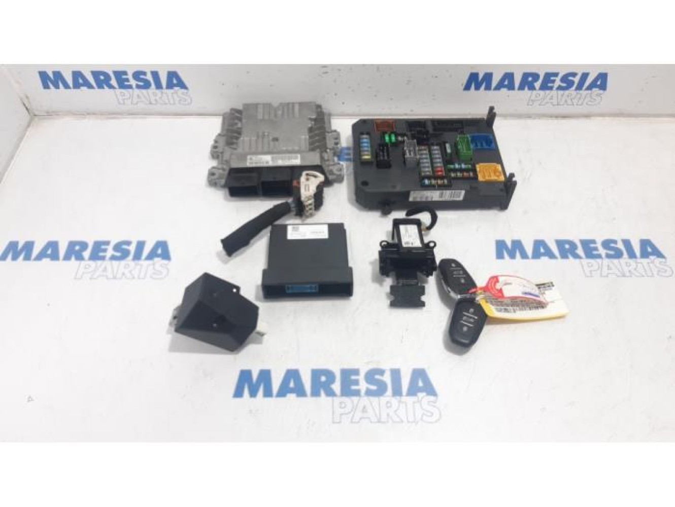 Citroen - C4 Picasso - Engine management computer