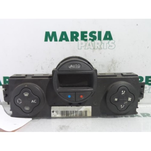 Renault - Megane - Heater control panel