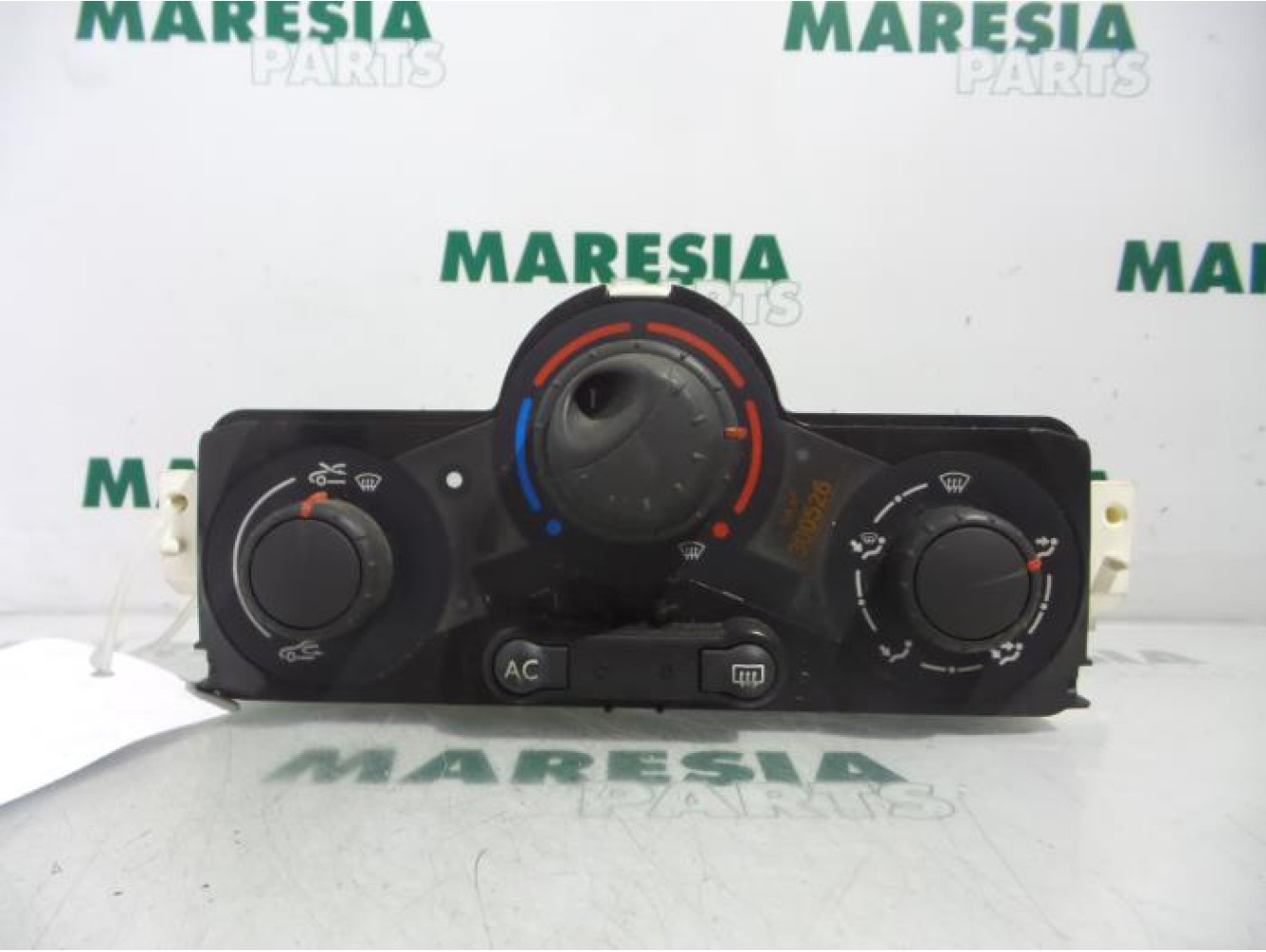 Renault - Megane - Panneau de commandes chauffage