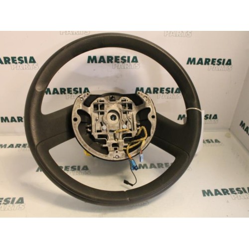 Citroen - C4 - Steering wheel