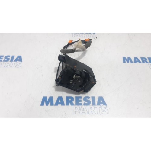 Citroen - C4 Picasso - Rear door mechanism 4-door, right