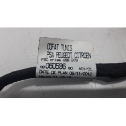 Citroen - C4 Picasso - AUX / USB connection