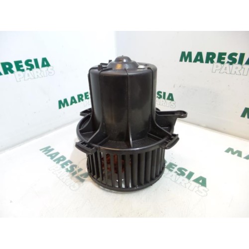 Citroen - C4 - Heating and ventilation fan motor
