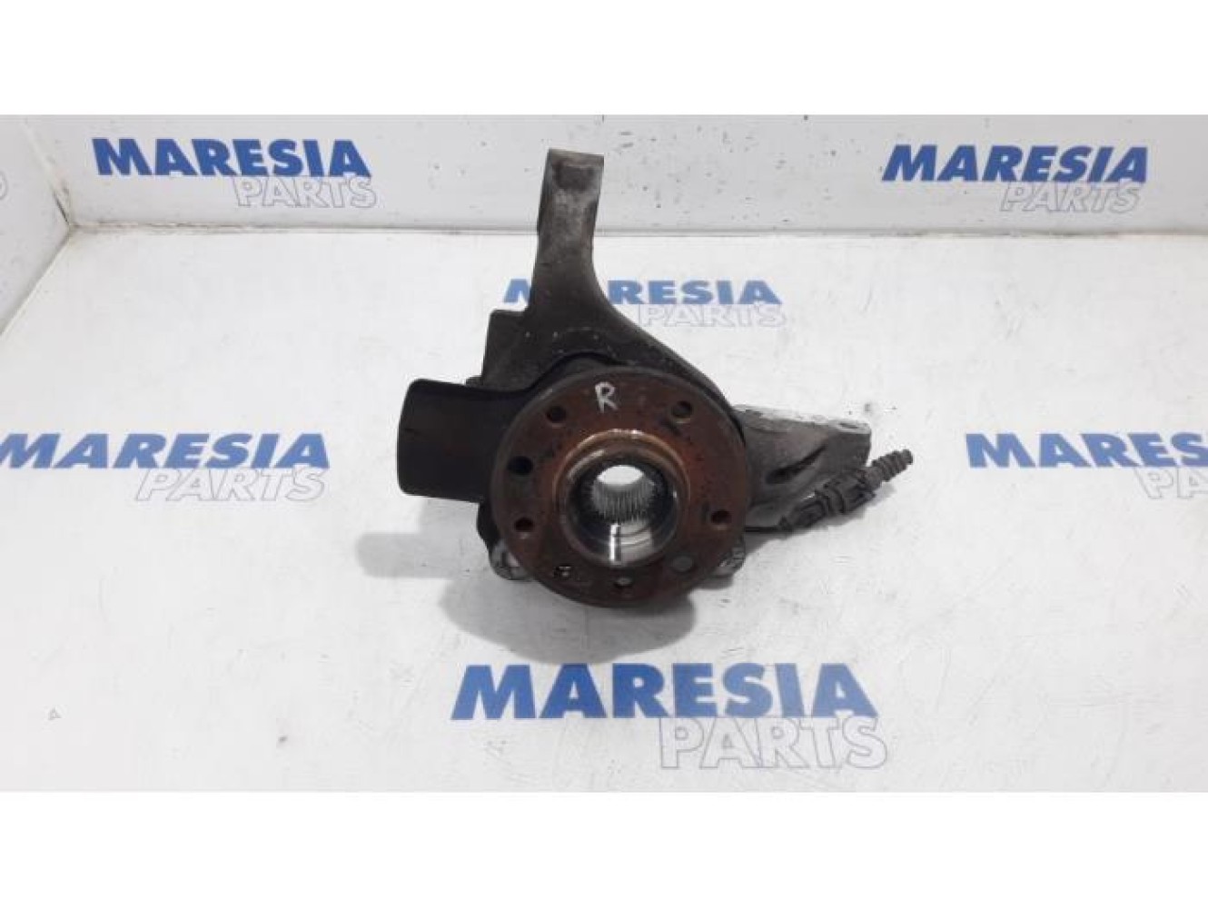 Fiat - Croma - Knuckle, front right