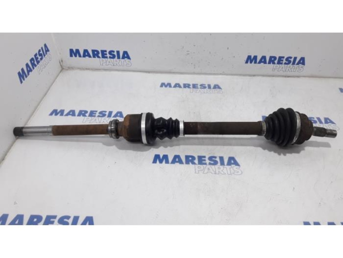 Peugeot - 207 - Front drive shaft, right