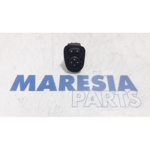 Fiat - 500 - Mirror switch