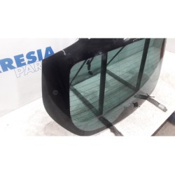 Renault - Laguna - Rear window