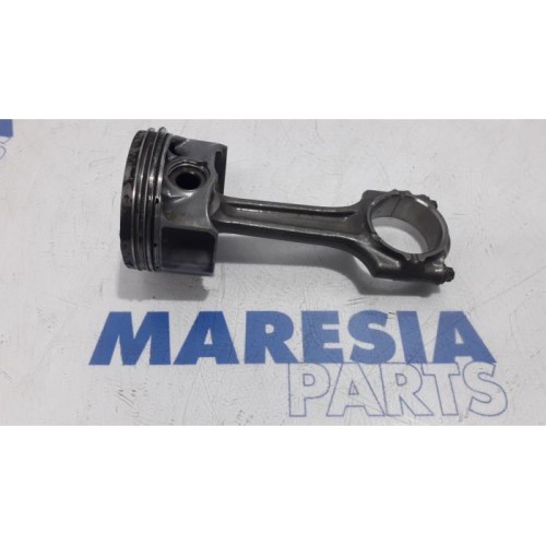 Fiat - Panda - Piston