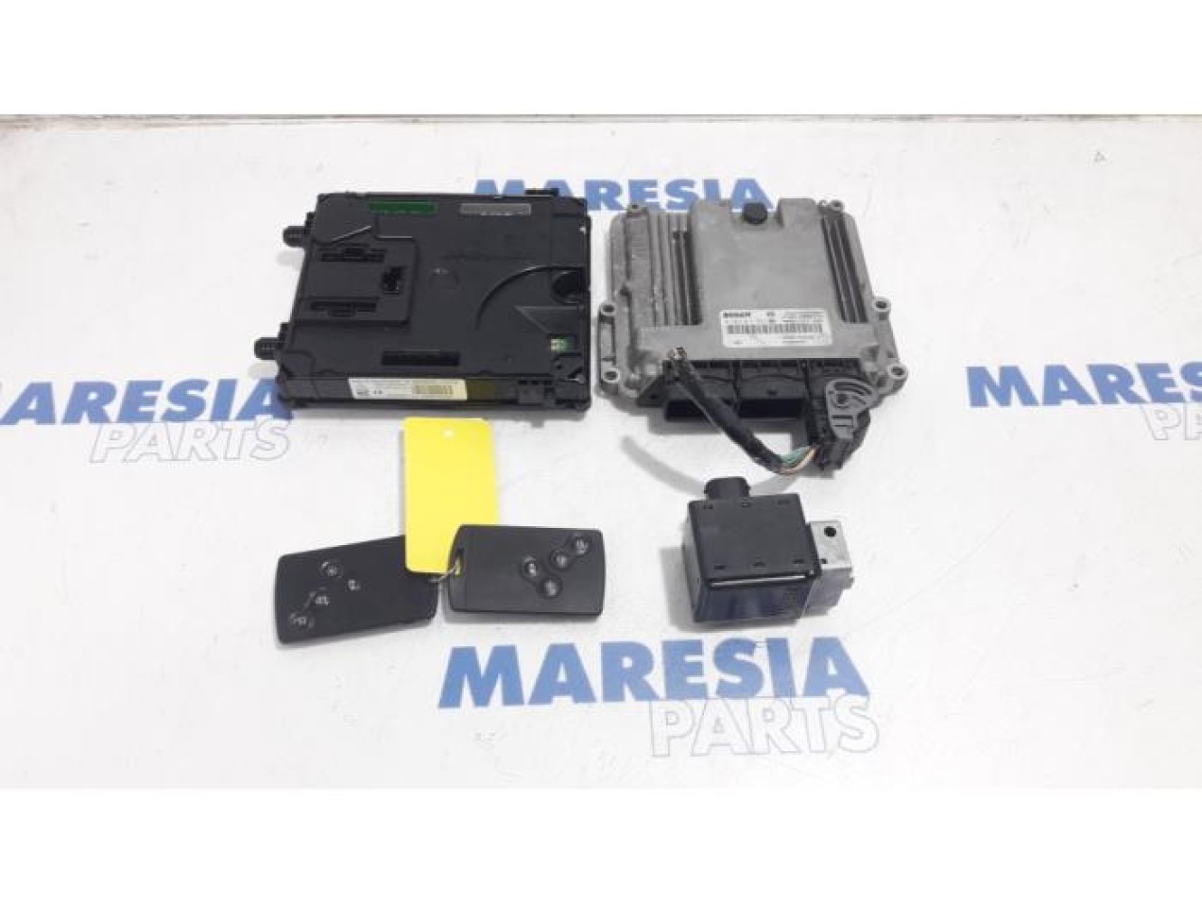 Renault - Laguna - Engine management computer