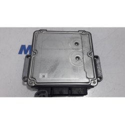 Renault - Laguna - Engine management computer