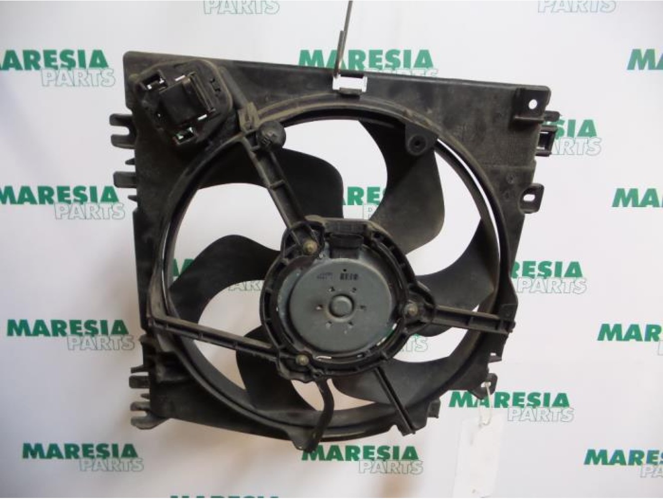 Renault - Modus - Fan motor