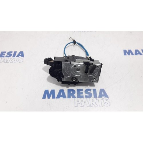 Fiat - Croma - Front door lock mechanism 4-door, right