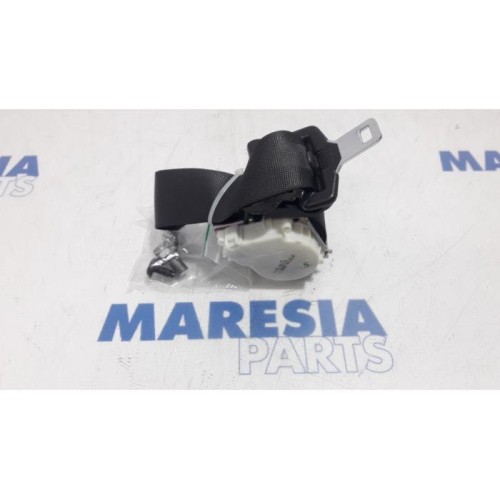 Fiat - Croma - Rear seatbelt, left