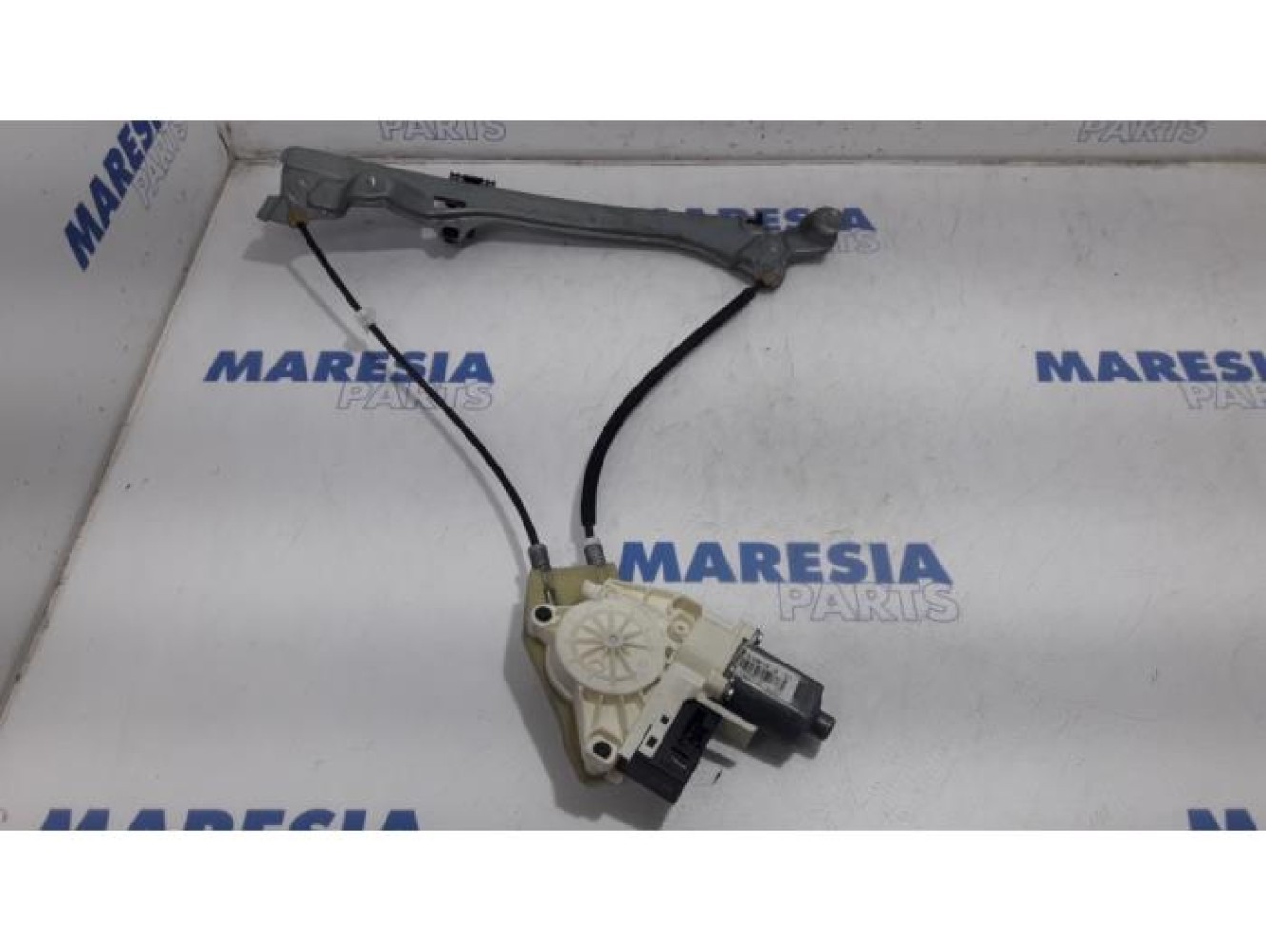 Renault - Laguna - Rear door window mechanism 4-door, left